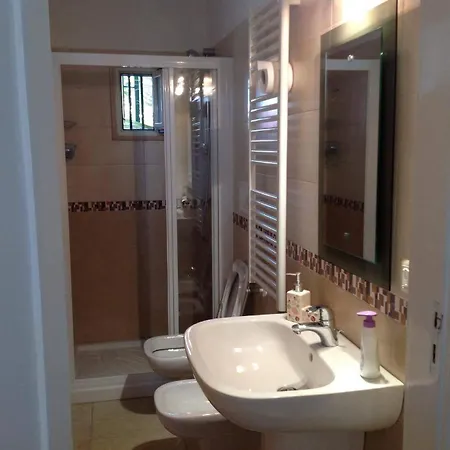 Dimora Benedetta 2 0 * Bari