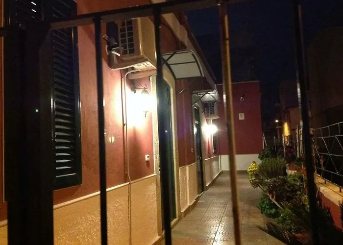 Dimora Benedetta 2 0 Feriehus Bari